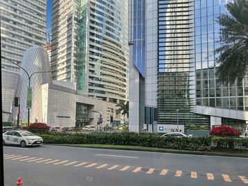 Work in Regus GT Tower Makati or anywhere else in our global network
