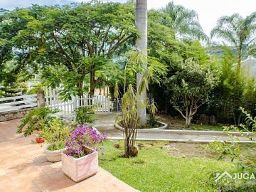 Casa con alberca en venta en Las Cañadas, Zapopan