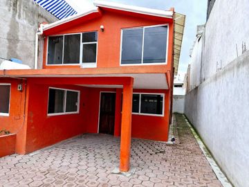 Venta de Casa en Lomas de San Miguel.