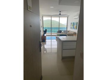 Apartamento amoblado con vista al mar y permiso turístico 005R