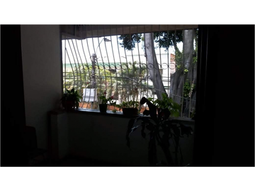 FLORA CASA EN LA FLORA  TRANQUILIDAD ALTA VALORIZACIÓN 200 O 800 M2