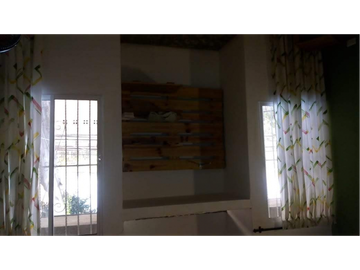FLORA CASA EN LA FLORA  TRANQUILIDAD ALTA VALORIZACIÓN 200 O 800 M2
