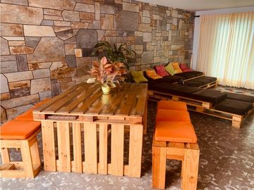 FLORA CASA EN LA FLORA  TRANQUILIDAD ALTA VALORIZACIÓN 200 O 800 M2