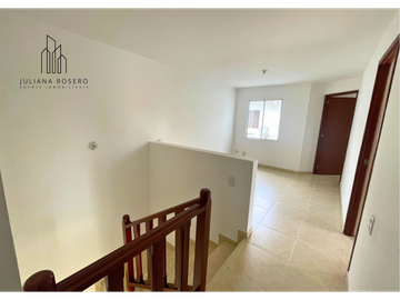 VENDO HERMOSA CASA EN MONTEMAYOR (VARIANTE)