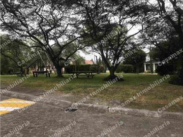 Venta Terreno de 1.543.23 m² en Cumbayá-Lumbisí- Colegio Alemán.