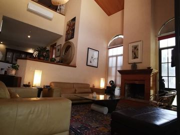 Casa en venta frente al fairway en Las Cañadas Country Club, Zapopan, Jalisco.