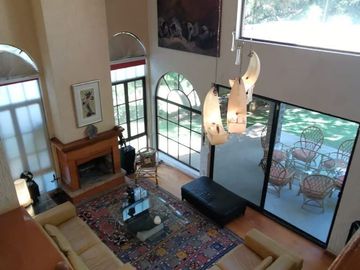 Casa en venta frente al fairway en Las Cañadas Country Club, Zapopan, Jalisco.