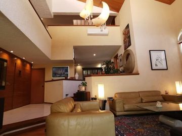 Casa en venta frente al fairway en Las Cañadas Country Club, Zapopan, Jalisco.