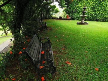 Casa en venta frente al fairway en Las Cañadas Country Club, Zapopan, Jalisco.