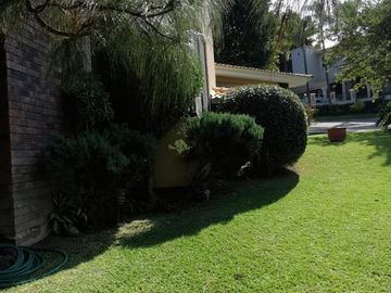 Casa en venta frente al fairway en Las Cañadas Country Club, Zapopan, Jalisco.