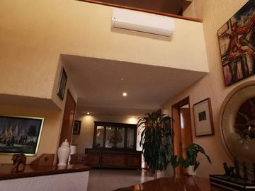 Casa en venta frente al fairway en Las Cañadas Country Club, Zapopan, Jalisco.
