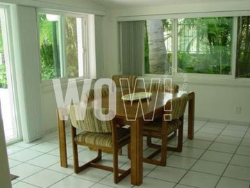 CASA EN VENTA COL. HUERTOS DE CUAUTLA