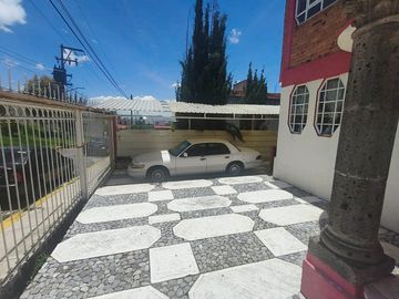 CASA EN VENTA LOMAS RESIDENCIAL PACHUCA DE SOTO, HGO. SUP. 680 m2