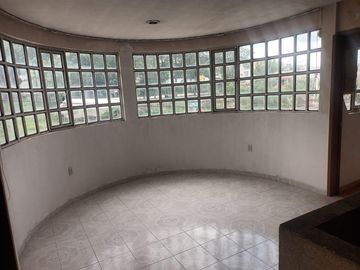 CASA EN VENTA LOMAS RESIDENCIAL PACHUCA DE SOTO, HGO. SUP. 680 m2