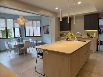 Venta de Casa en Los Senderos de Camino de Cruces Clayton Panama