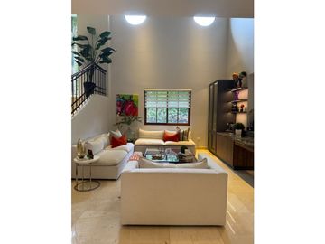 Venta de Casa en Los Senderos de Camino de Cruces Clayton Panama