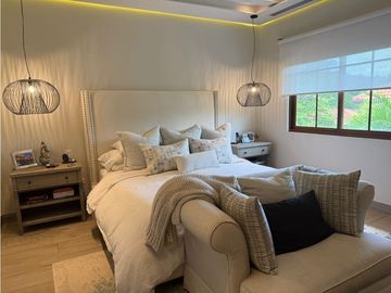 Venta de Casa en Los Senderos de Camino de Cruces Clayton Panama