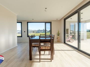 Casa Moderna Club de Campo La Vaguada Tandil