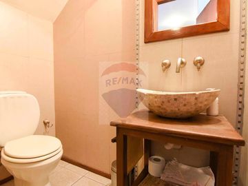 CASA 5 AMBIENTES VENTA LINIERS QUINCHO PILETA