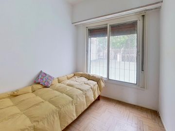 CASA 5 AMB EN VENTA CON PATIO TERRAZA COCHERA