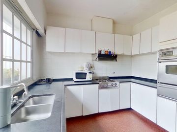 CASA 5 AMB EN VENTA CON PATIO TERRAZA COCHERA