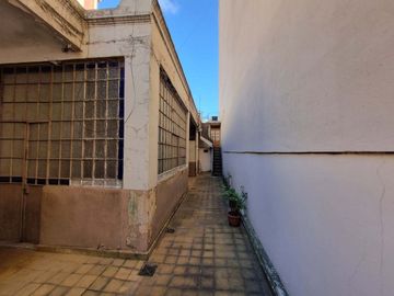 LOTE 326 m2 En Lanusita - 8,66x38 mts