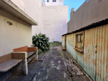 LOTE 326 m2 En Lanusita - 8,66x38 mts