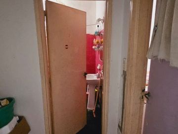 VENTA CASA 3 AMB + DEPTO 2 AMB IDEAL MULTIFAMILIAR