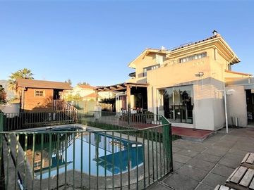 Casa en Venta en PJE 2 LT B 6 COND LA FONTANA