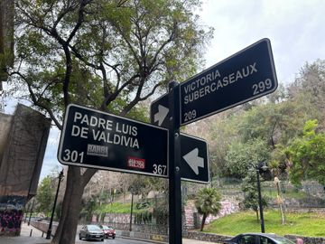 VENTA EDIFICIO CERRO SANTA LUCÍA Y BARRIO LASTARRIA