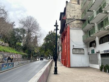 VENTA EDIFICIO CERRO SANTA LUCÍA Y BARRIO LASTARRIA