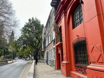 VENTA EDIFICIO CERRO SANTA LUCÍA Y BARRIO LASTARRIA