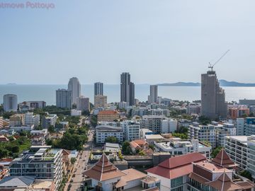 3 Bed Condo For Sale In Pratumnak - The Axis