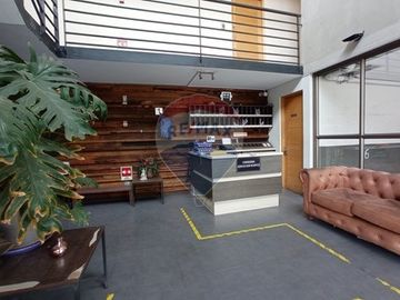 Gran Duplex en 1ra Avenida de San Miguel en Venta!