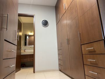 Casa 4 recamaras VENTA