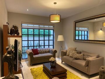 Casa 4 recamaras VENTA