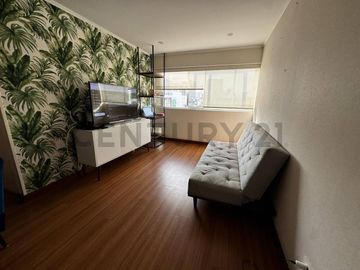 DUPLEX CON HERMOSA VISTA A LA CIUDAD SAN ISIDRO