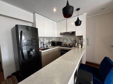DUPLEX CON HERMOSA VISTA A LA CIUDAD SAN ISIDRO