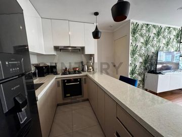 DUPLEX CON HERMOSA VISTA A LA CIUDAD SAN ISIDRO