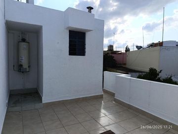 CASA EN MELCHOR OCAMPO (POR EL POTOSINO)