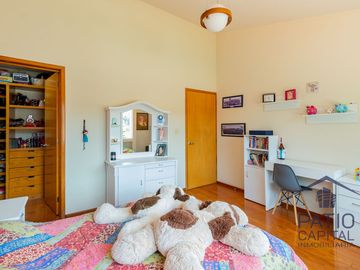 Venta de Casa en Loma de Valle Escondido, Atizapán