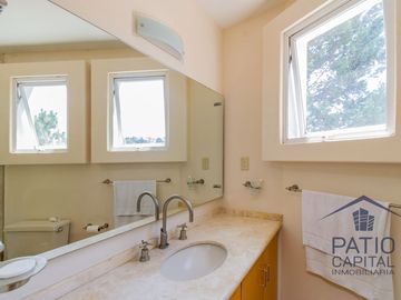 Venta de Casa en Loma de Valle Escondido, Atizapán