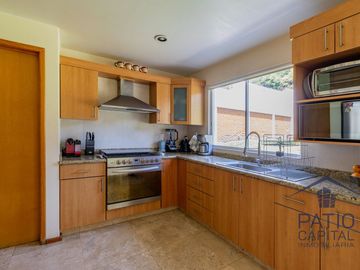 Venta de Casa en Loma de Valle Escondido, Atizapán