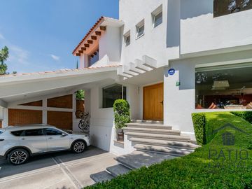 Venta de Casa en Loma de Valle Escondido, Atizapán