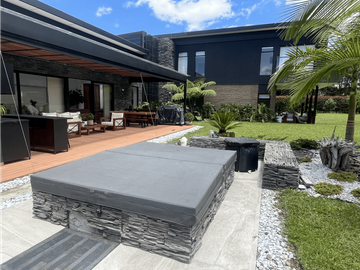 Venta de Exclusiva Casa en Llanogrande Unidad Cerrada Sector Cabeceras