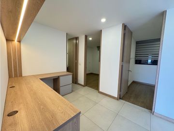 En Venta Apartamento En Edificio Tacuara Remodelado