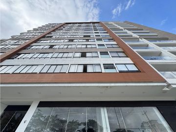 En Venta Apartamento En Edificio Tacuara Remodelado
