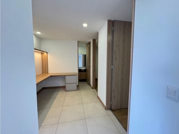 En Venta Apartamento En Edificio Tacuara Remodelado