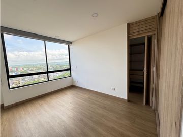 En Venta Apartamento En Edificio Tacuara Remodelado