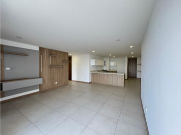 En Venta Apartamento En Edificio Tacuara Remodelado